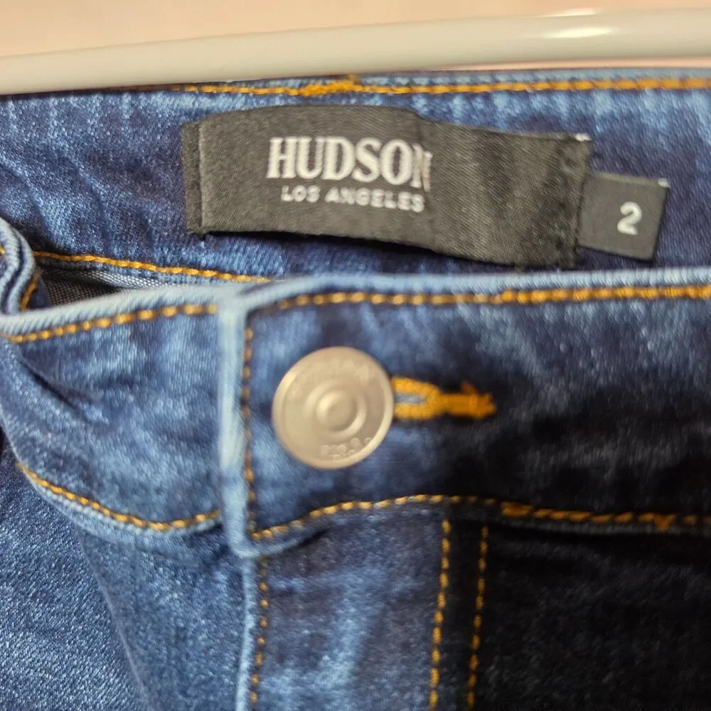 Hudson Jeans Women's Denim Shorts Cuffed Dark Blue Wash Size 2